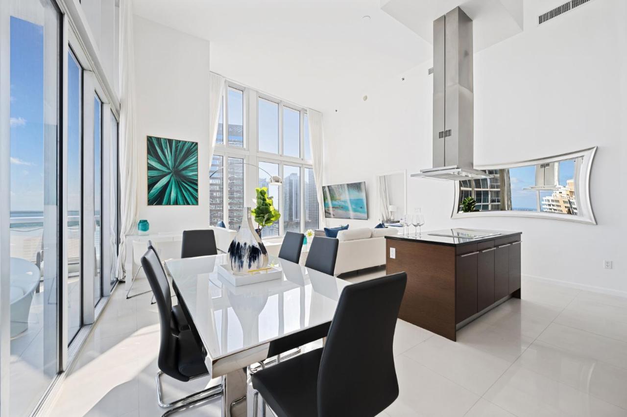 Iconic Luxurious High Ceilings Unit Brickell W Apartment Miami Bagian luar foto